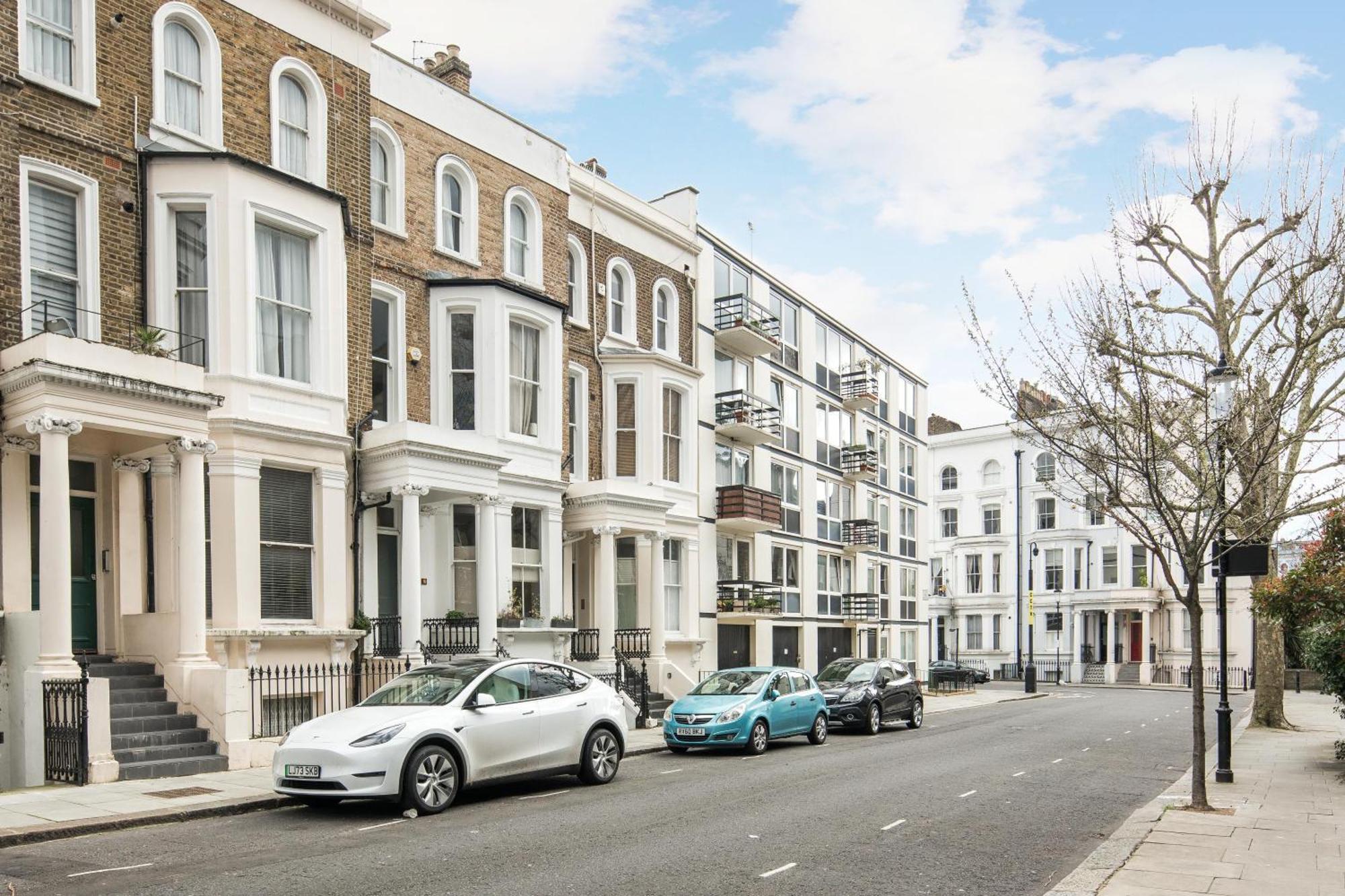 Апартаменти Charming 2-Bed Flat In The Heart Of Nottinghill - Steps From Portobello Rd Market And Nottinghill Bookshop Лондон Екстер'єр фото